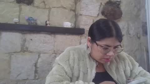 Kimmy online show from 8, 1, 2025