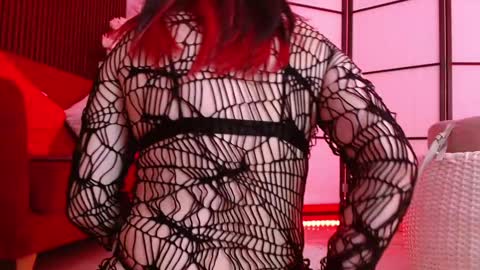 Snapshot of kimmy_red chatting on 21, 10, 2025 KIMMY online show from 21, 10, 2025