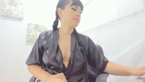 Snapshot of kimthompsonn chatting on 25, 1, 2025 Kim Thompson online show from 25, 1, 2025