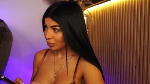 Snapshot of kimybroox chatting on 5, 10, 2025 Andreea online show from 5, 10, 2025