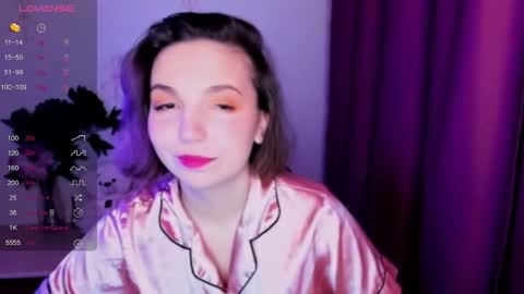 Hazel online show from 19, 11, 2025