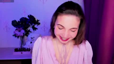 Hazel online show from 7, 2, 2026