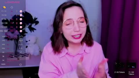 Hazel online show from 25, 4, 2026