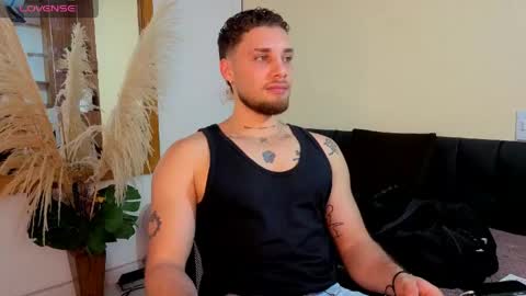 Snapshot of king_meruem chatting on 8, 5, 2026 king_meruem online show from 8, 5, 2026