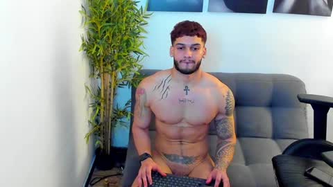 king_of_kings__ online show from 11, 1, 2025