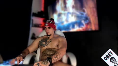 King Bear online show from 8, 2, 2025