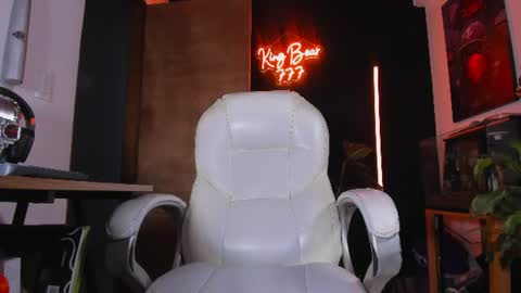 King Bear online show from 28, 6, 2026