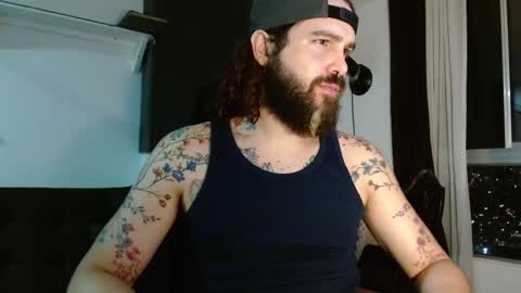 Snapshot of kingcat420 chatting on 18, 10, 2025 Jake online show from 18, 10, 2025