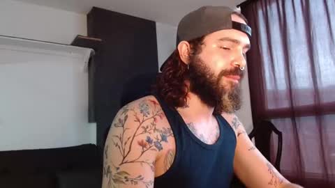 Snapshot of kingcat420 chatting on 23, 10, 2025 Jake online show from 23, 10, 2025