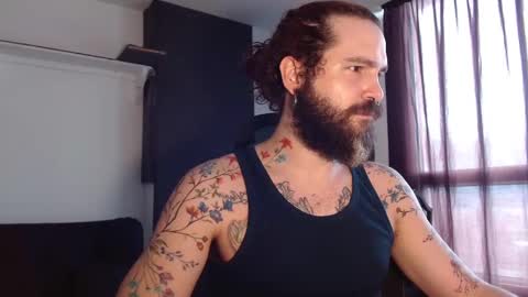 Snapshot of kingcat420 chatting on 12, 11, 2025 Jake online show from 12, 11, 2025