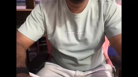 kingcobra_08 online show from 2, 4, 2026