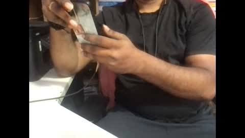 kingcobra_08 online show from 7, 4, 2026