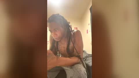 Snapshot of kingecstasyxxx chatting on 4, 7, 2026 KingEcstasyXXX online show from 4, 7, 2026