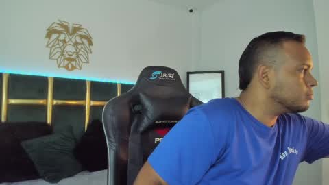 kingg_jay online show from 2, 6, 2026