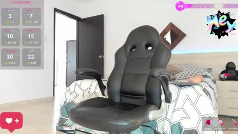 Snapshot of kinglatinlover chatting on 1, 1, 2025 George Santos online show from 1, 1, 2025