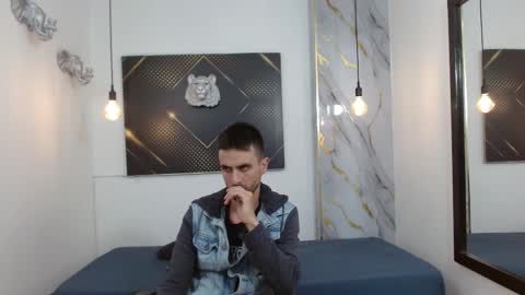 KING  online show from 9, 3, 2026