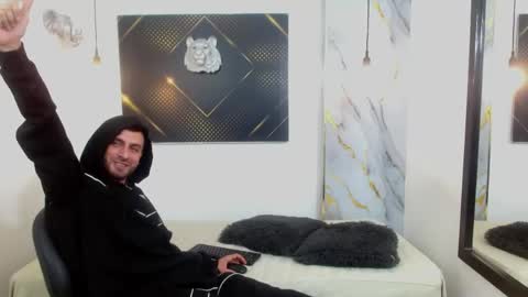 KING  online show from 22, 4, 2026