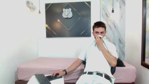 KING  online show from 23, 4, 2026