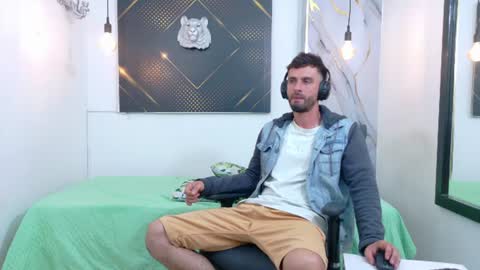 KING  online show from 10, 6, 2026