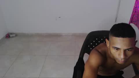 Snapshot of kings_latins chatting on 3, 10, 2025 DOMINANT ALPHA KINGS online show from 3, 10, 2025