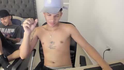 Snapshot of kings_latins chatting on 17, 10, 2025 DOMINANT ALPHA KINGS online show from 17, 10, 2025