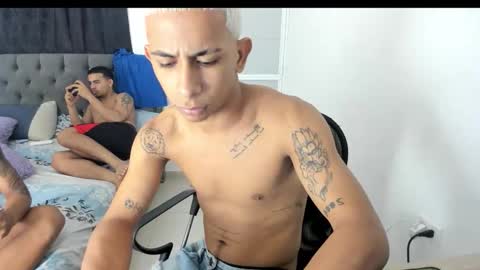 Snapshot of kings_latins chatting on 15, 11, 2025 DOMINANT ALPHA KINGS online show from 15, 11, 2025