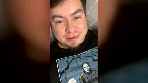 Snapshot of kingtonee4 chatting on 24, 5, 2026 kingtonee4 online show from 24, 5, 2026