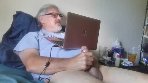 kingtongue10 online show from 19, 6, 2026