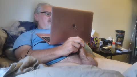 kingtongue10 online show from 11, 7, 2026