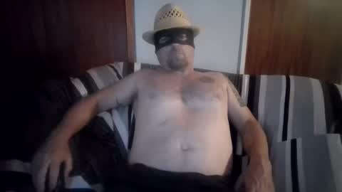 Tom Hardmen online show from 5, 4, 2026