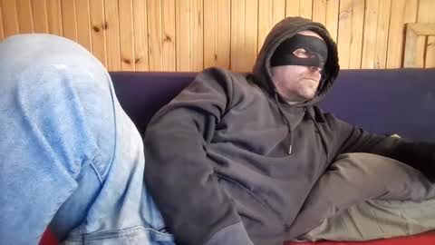 Tom Hardmen online show from 27, 4, 2026