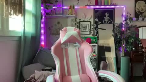 Snapshot of kinkilexixxx chatting on 28, 2, 2025 Lexi Onlyfans online show from 28, 2, 2025