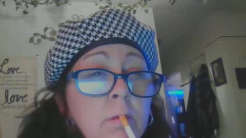 kinknest7591 online show from 29, 4, 2026