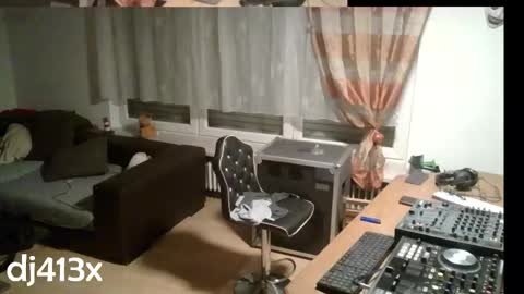 kinky_413x online show from 19, 2, 2026