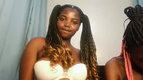 Lola online show from 8, 11, 2025