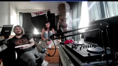 Snapshot of kinkybiguy14 chatting on 22, 9, 2025 Kinky Cassie online show from 22, 9, 2025