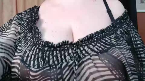 Snapshot of kinkyblacky chatting on 14, 1, 2026 MistressBlacky online show from 14, 1, 2026