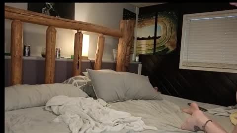 Snapshot of kinkycoupleca chatting on 22, 11, 2025 Kinkycouple online show from 22, 11, 2025