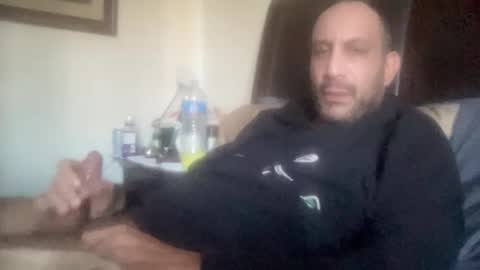 Snapshot of kinkyguy323232 chatting on 2, 1, 2025 Kinkyguy323232 online show from 2, 1, 2025