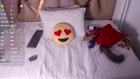 MISS RYN  online show from 11, 2, 2025