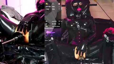 Snapshot of kinkyjessica_xd chatting on 27, 10, 2025 JessicaXD online show from 27, 10, 2025