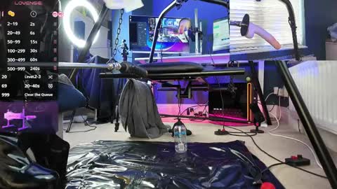 Snapshot of kinkyjessica_xd chatting on 6, 4, 2026 JessicaXD online show from 6, 4, 2026