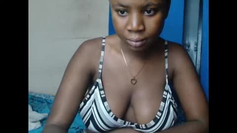 Snapshot of kinkyjuicexx chatting on 16, 9, 2025 kinkyjuicexx online show from 16, 9, 2025