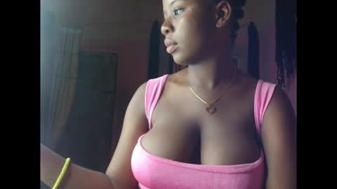 Snapshot of kinkyjuicexx chatting on 9, 10, 2025 kinkyjuicexx online show from 9, 10, 2025