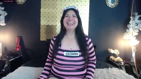 kinkyy_mom online show from 20, 10, 2025