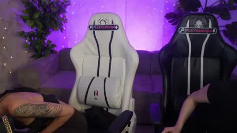 Sweet girls online show from 7, 7, 2026