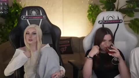 Sweet girls online show from 28, 7, 2026