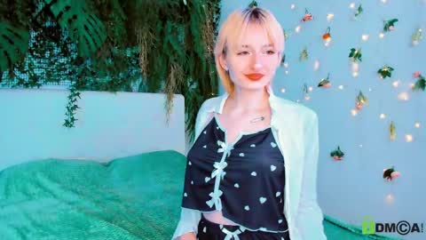Kira online show from 3, 5, 2026