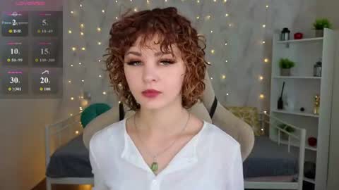 Snapshot of kira_fluffy chatting on 7, 7, 2026 Kira online show from 7, 7, 2026