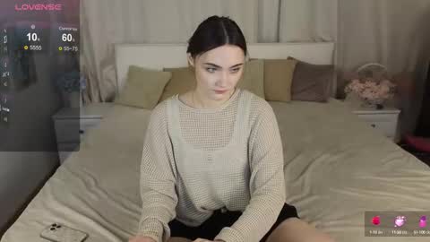 Snapshot of kira_jin chatting on 9, 9, 2025 kira_jin online show from 9, 9, 2025